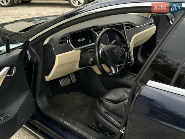 Синий Тесла Модель С, объемом двигателя 0 л и пробегом 210 тыс. км за 14500 $, фото 13 на Automoto.ua