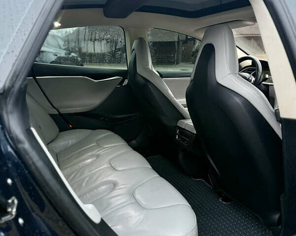 Синий Тесла Модель С, объемом двигателя 0 л и пробегом 191 тыс. км за 11650 $, фото 22 на Automoto.ua