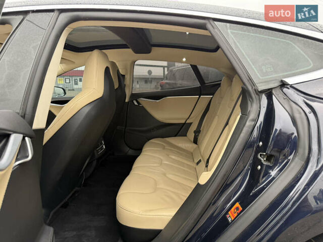 Синий Тесла Модель С, объемом двигателя 0 л и пробегом 165 тыс. км за 13990 $, фото 14 на Automoto.ua