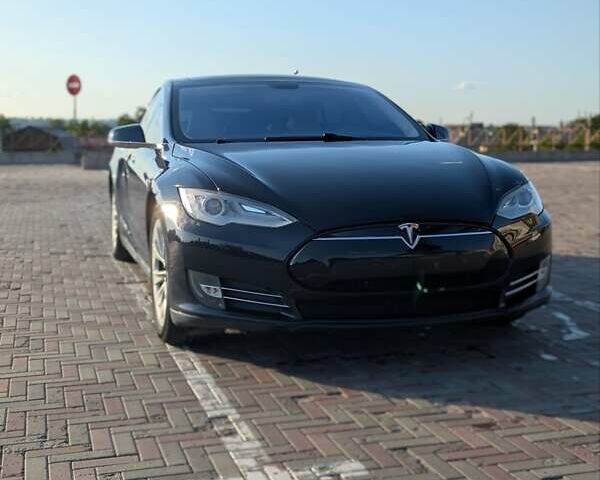 Тесла Модель С 2013 в Харькове на Automoto.ua Синий Тесла Модель С, объемом двигателя 0 л и пробегом 251 тыс. км за 14989 $, фото 4 на Automoto.ua