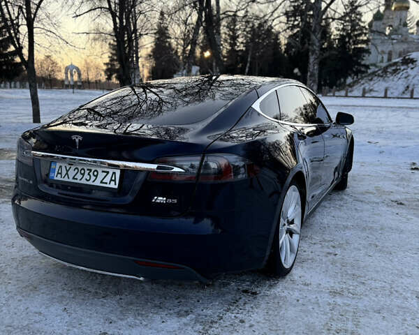 Синий Тесла Модель С, объемом двигателя 0 л и пробегом 371 тыс. км за 11000 $, фото 2 на Automoto.ua