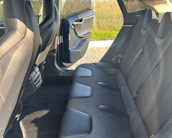 Синий Тесла Модель С, объемом двигателя 0 л и пробегом 319 тыс. км за 10999 $, фото 8 на Automoto.ua