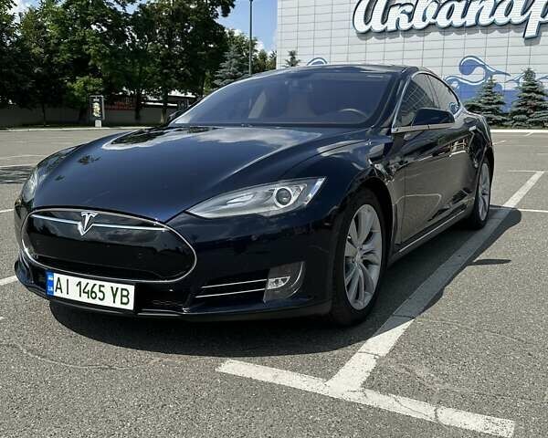 Тесла Модель С 2013 у Києві на Automoto.ua Синій Тесла Модель С, об'ємом двигуна 0 л та пробігом 165 тис. км за 13333 $, фото 2 на Automoto.ua