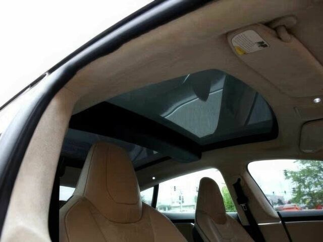 Синий Тесла Модель С, объемом двигателя 0 л и пробегом 88 тыс. км за 13200 $, фото 11 на Automoto.ua