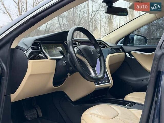 Синий Тесла Модель С, объемом двигателя 0 л и пробегом 235 тыс. км за 12500 $, фото 13 на Automoto.ua