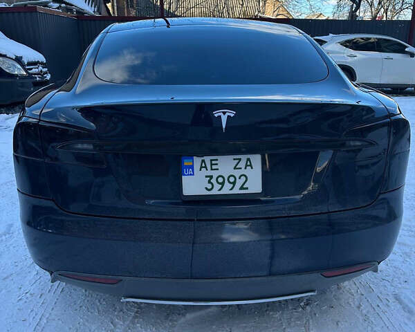 Синій Тесла Модель С, об'ємом двигуна 0 л та пробігом 180 тис. км за 13999 $, фото 4 на Automoto.ua