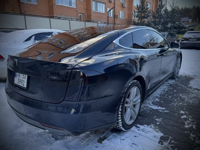 Синій Тесла Модель С, об'ємом двигуна 0 л та пробігом 167 тис. км за 13700 $, фото 5 на Automoto.ua