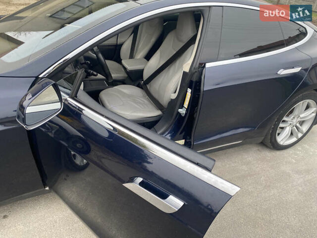 Синій Тесла Модель С, об'ємом двигуна 0 л та пробігом 190 тис. км за 13200 $, фото 17 на Automoto.ua