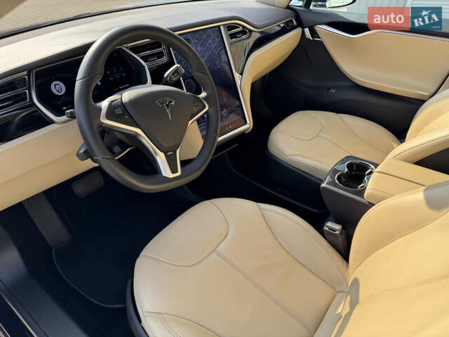 Синий Тесла Модель С, объемом двигателя 0 л и пробегом 143 тыс. км за 12800 $, фото 8 на Automoto.ua