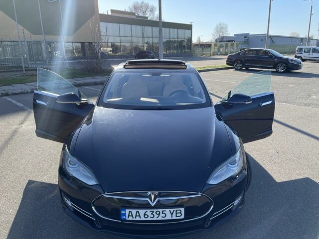 Синий Тесла Модель С, объемом двигателя 0 л и пробегом 136 тыс. км за 16499 $, фото 21 на Automoto.ua