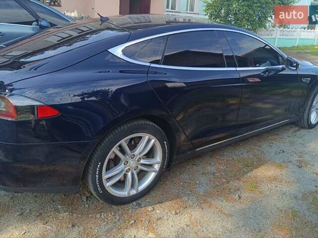 Синий Тесла Модель С, объемом двигателя 0 л и пробегом 300 тыс. км за 11300 $, фото 1 на Automoto.ua