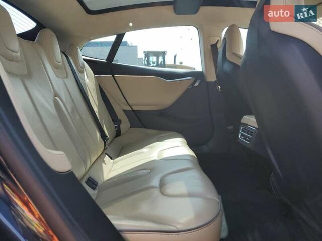 Синий Тесла Модель С, объемом двигателя 0 л и пробегом 127 тыс. км за 10700 $, фото 9 на Automoto.ua