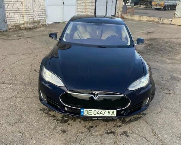 Синий Тесла Модель С, объемом двигателя 0 л и пробегом 100 тыс. км за 14999 $, фото 4 на Automoto.ua
