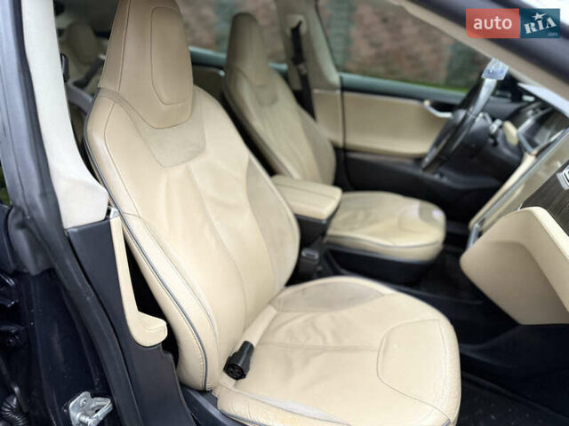 Синий Тесла Модель С, объемом двигателя 0 л и пробегом 199 тыс. км за 10700 $, фото 23 на Automoto.ua