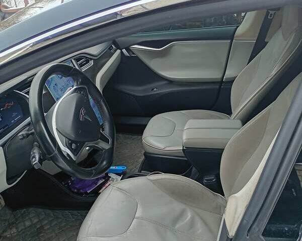 Синій Тесла Модель С, об'ємом двигуна 0 л та пробігом 186 тис. км за 11300 $, фото 11 на Automoto.ua