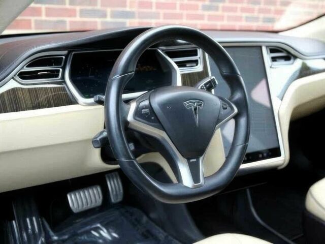 Синий Тесла Модель С, объемом двигателя 0 л и пробегом 88 тыс. км за 13200 $, фото 7 на Automoto.ua