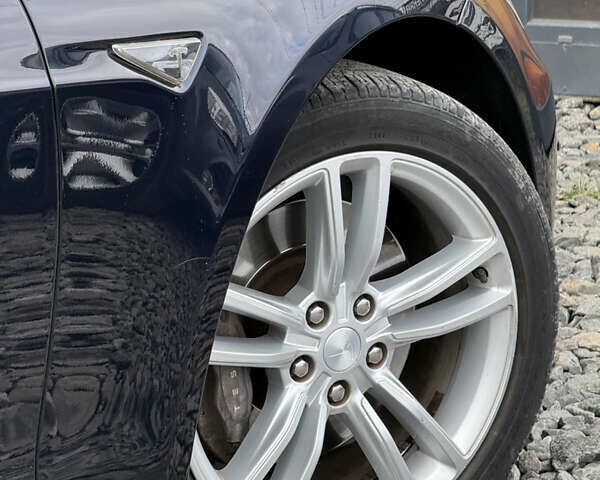 Синій Тесла Модель С, об'ємом двигуна 0 л та пробігом 186 тис. км за 10999 $, фото 54 на Automoto.ua