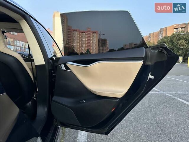 Синій Тесла Модель С, об'ємом двигуна 0 л та пробігом 165 тис. км за 13300 $, фото 36 на Automoto.ua