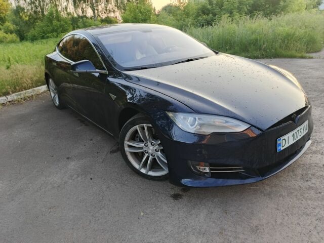 Синій Тесла Модель С, об'ємом двигуна 0 л та пробігом 250 тис. км за 11300 $, фото 2 на Automoto.ua