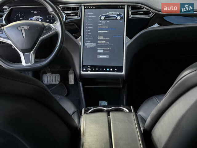 Синий Тесла Модель С, объемом двигателя 0 л и пробегом 200 тыс. км за 14900 $, фото 12 на Automoto.ua