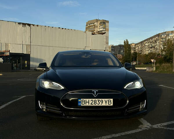 Тесла Модель С 2013 в Одессе на Automoto.ua Синий Тесла Модель С, объемом двигателя 0 л и пробегом 319 тыс. км за 12800 $, фото 1 на Automoto.ua