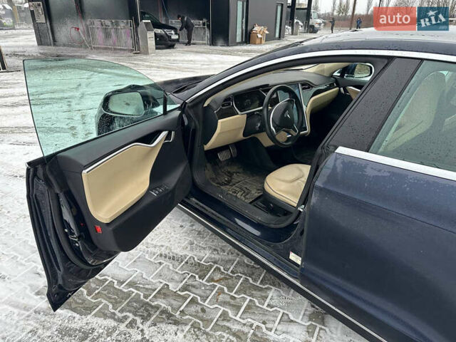 Синий Тесла Модель С, объемом двигателя 0 л и пробегом 170 тыс. км за 18000 $, фото 4 на Automoto.ua