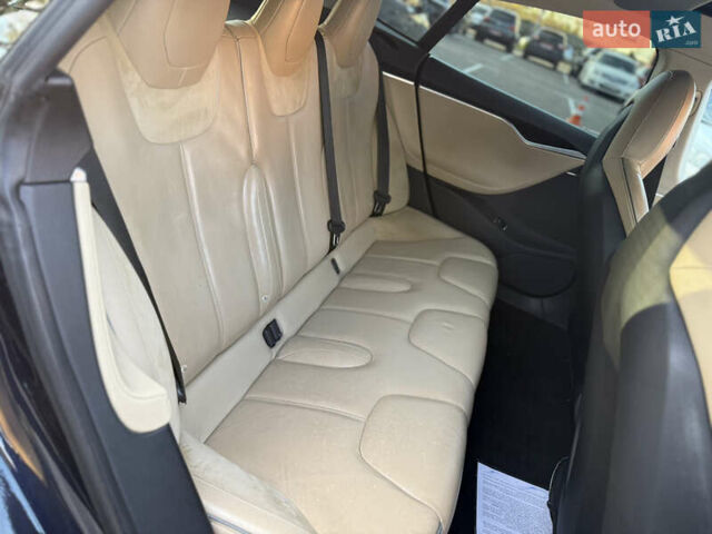 Тесла Модель С 2014 в Киеве на Automoto.ua Синий Тесла Модель С, объемом двигателя 0 л и пробегом 292 тыс. км за 12999 $, фото 11 на Automoto.ua