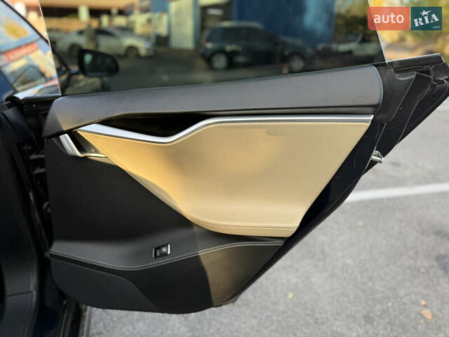 Тесла Модель С 2014 в Киеве на Automoto.ua Синий Тесла Модель С, объемом двигателя 0 л и пробегом 292 тыс. км за 12999 $, фото 18 на Automoto.ua