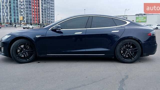 Синий Тесла Модель С, объемом двигателя 0 л и пробегом 193 тыс. км за 19900 $, фото 28 на Automoto.ua