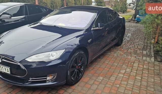 Синий Тесла Модель С, объемом двигателя 0 л и пробегом 145 тыс. км за 16600 $, фото 42 на Automoto.ua
