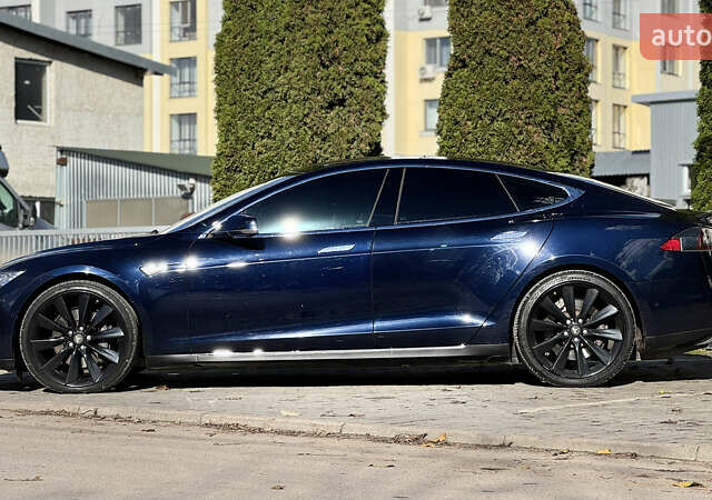 Синий Тесла Модель С, объемом двигателя 0 л и пробегом 200 тыс. км за 15400 $, фото 2 на Automoto.ua