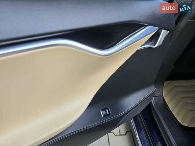 Синій Тесла Модель С, об'ємом двигуна 0 л та пробігом 155 тис. км за 12499 $, фото 44 на Automoto.ua