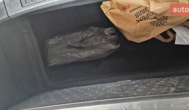 Синий Тесла Модель С, объемом двигателя 0 л и пробегом 145 тыс. км за 16600 $, фото 17 на Automoto.ua