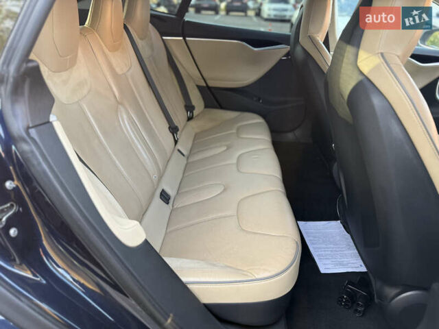 Тесла Модель С 2014 в Киеве на Automoto.ua Синий Тесла Модель С, объемом двигателя 0 л и пробегом 292 тыс. км за 12999 $, фото 13 на Automoto.ua