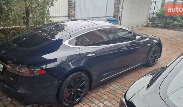 Синий Тесла Модель С, объемом двигателя 0 л и пробегом 145 тыс. км за 16600 $, фото 38 на Automoto.ua