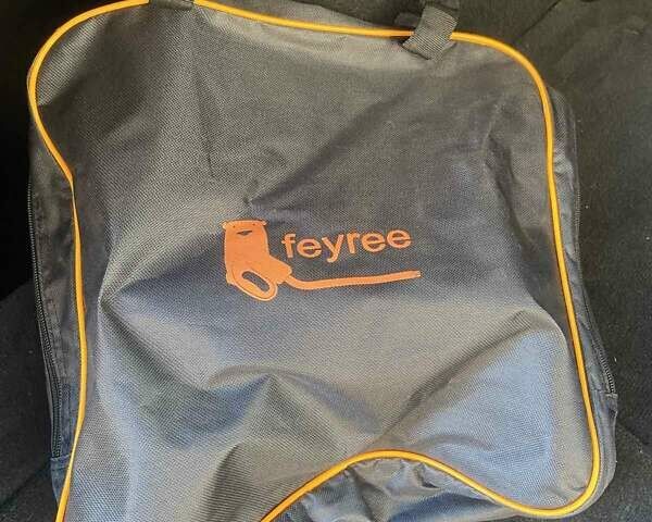 Тесла Модель С 2014 в Хмельницком на Automoto.ua Синий Тесла Модель С, объемом двигателя 0 л и пробегом 267 тыс. км за 12950 $, фото 89 на Automoto.ua