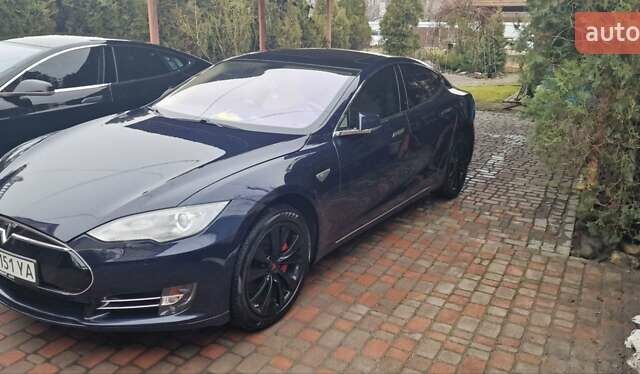 Синий Тесла Модель С, объемом двигателя 0 л и пробегом 145 тыс. км за 16600 $, фото 44 на Automoto.ua