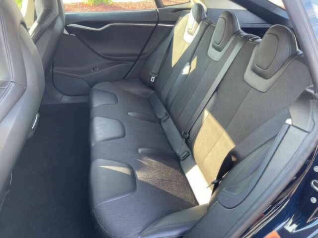 Синий Тесла Модель С, объемом двигателя 0 л и пробегом 80 тыс. км за 6000 $, фото 8 на Automoto.ua