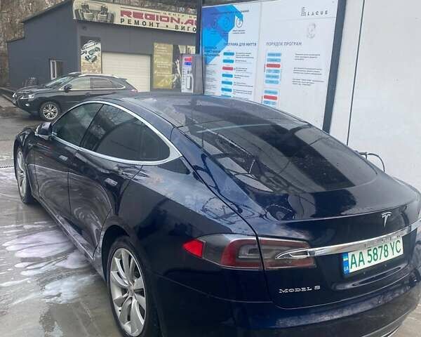 Синий Тесла Модель С, объемом двигателя 0 л и пробегом 300 тыс. км за 14000 $, фото 4 на Automoto.ua