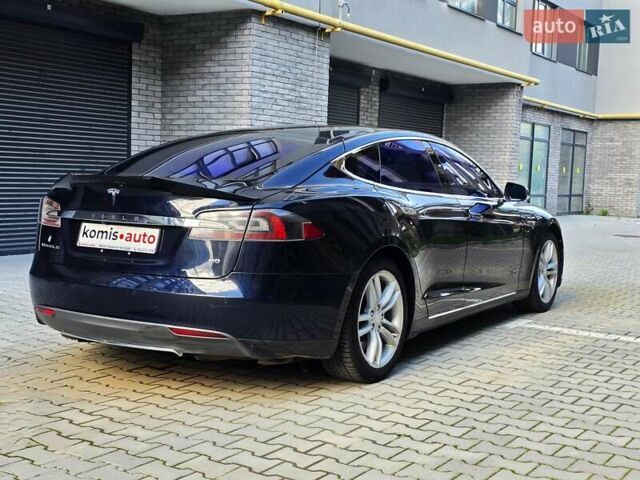 Синій Тесла Модель С, об'ємом двигуна 0 л та пробігом 155 тис. км за 12499 $, фото 8 на Automoto.ua