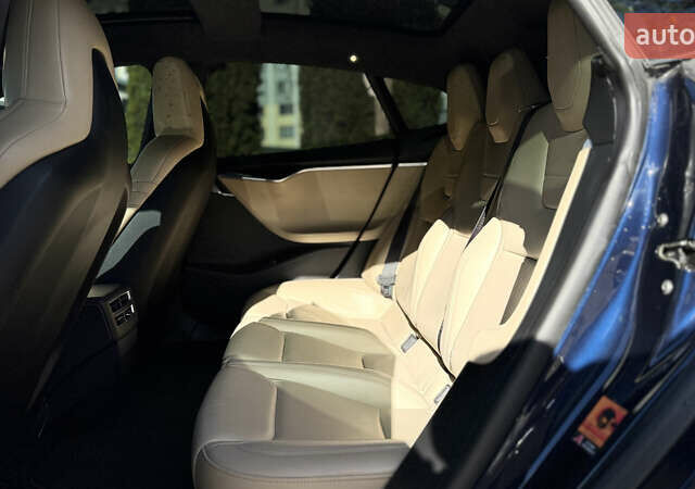 Синий Тесла Модель С, объемом двигателя 0 л и пробегом 200 тыс. км за 15400 $, фото 16 на Automoto.ua