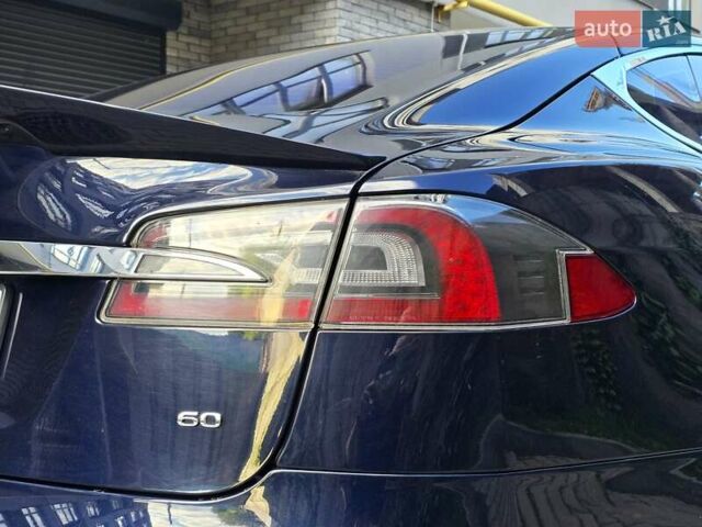Синій Тесла Модель С, об'ємом двигуна 0 л та пробігом 155 тис. км за 12499 $, фото 19 на Automoto.ua