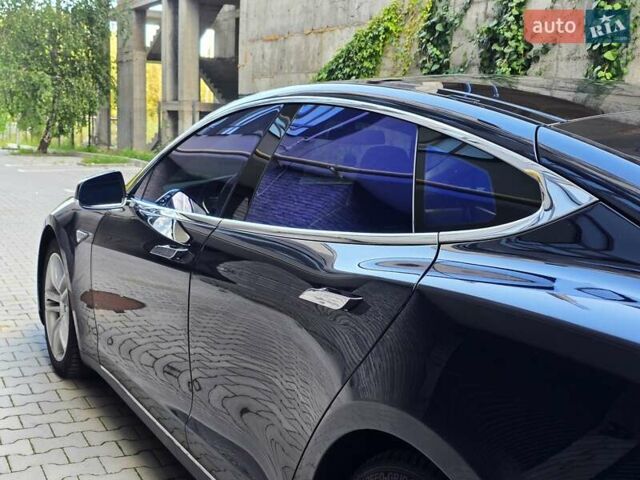 Синій Тесла Модель С, об'ємом двигуна 0 л та пробігом 155 тис. км за 12499 $, фото 21 на Automoto.ua