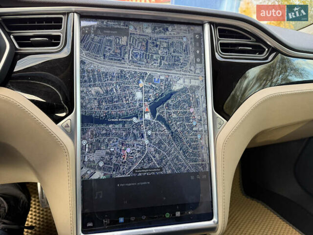 Тесла Модель С 2014 в Киеве на Automoto.ua Синий Тесла Модель С, объемом двигателя 0 л и пробегом 292 тыс. км за 12999 $, фото 10 на Automoto.ua