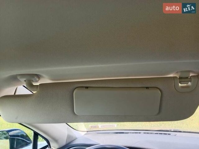 Синій Тесла Модель С, об'ємом двигуна 0 л та пробігом 192 тис. км за 10999 $, фото 45 на Automoto.ua