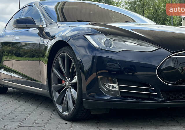 Синій Тесла Модель С, об'ємом двигуна 0 л та пробігом 80 тис. км за 18550 $, фото 4 на Automoto.ua