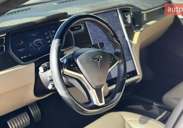 Синий Тесла Модель С, объемом двигателя 0 л и пробегом 200 тыс. км за 15400 $, фото 10 на Automoto.ua