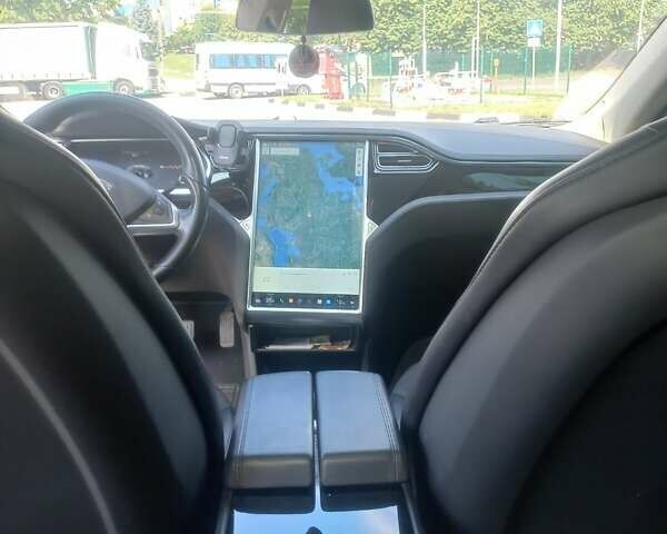 Синий Тесла Модель С, объемом двигателя 0 л и пробегом 180 тыс. км за 11300 $, фото 15 на Automoto.ua