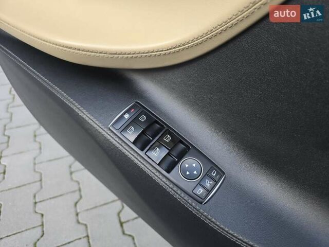 Синій Тесла Модель С, об'ємом двигуна 0 л та пробігом 155 тис. км за 12499 $, фото 26 на Automoto.ua