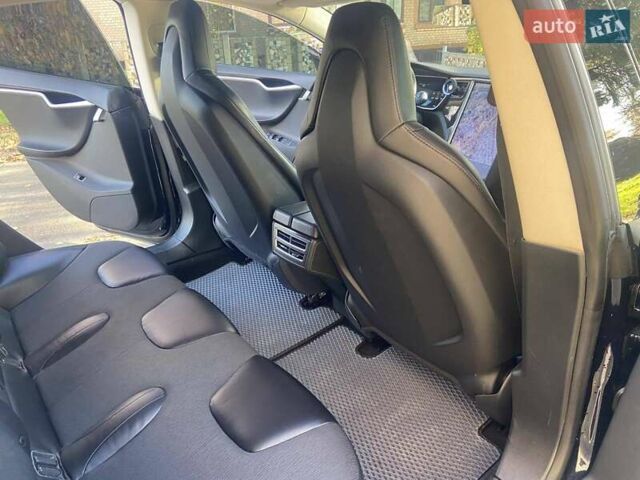 Тесла Модель С 2014 в Хмельницком на Automoto.ua Синий Тесла Модель С, объемом двигателя 0 л и пробегом 267 тыс. км за 12950 $, фото 11 на Automoto.ua